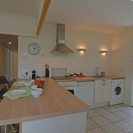 Villa Tourbes Villa *