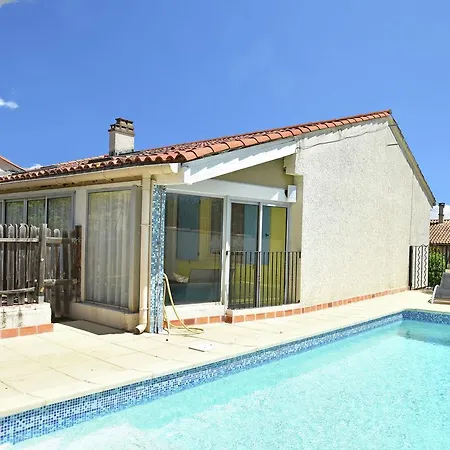 Villa Tourbes Villa